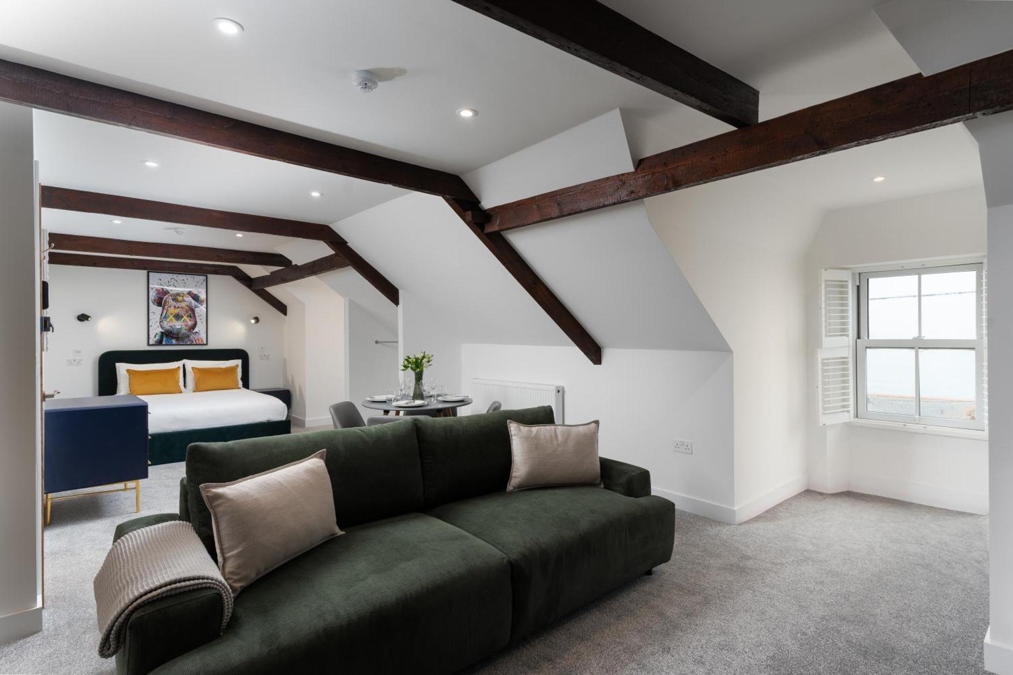 Luxury Modern Suite In Marazion With Parking Extérieur photo
